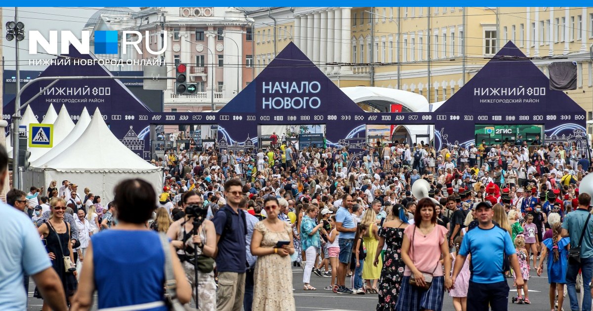 briansendit's tweet image. 800-летие НН     Матч НН-Ростов
ковида нет            ковид есть