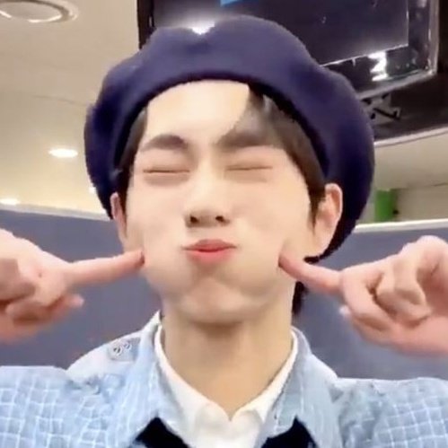 jollywonie's tweet photo. https://t.co/np4O31k6dh