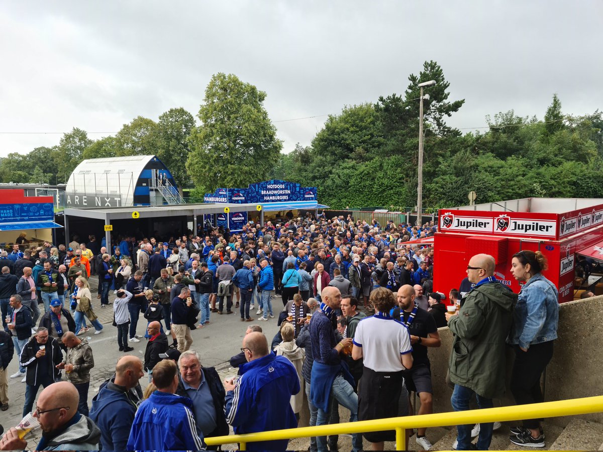 Na 1,5 jaar wachten gaan we het vandaag dan toch echt meemaken. Een vol Jan Breydel 🤗🤗