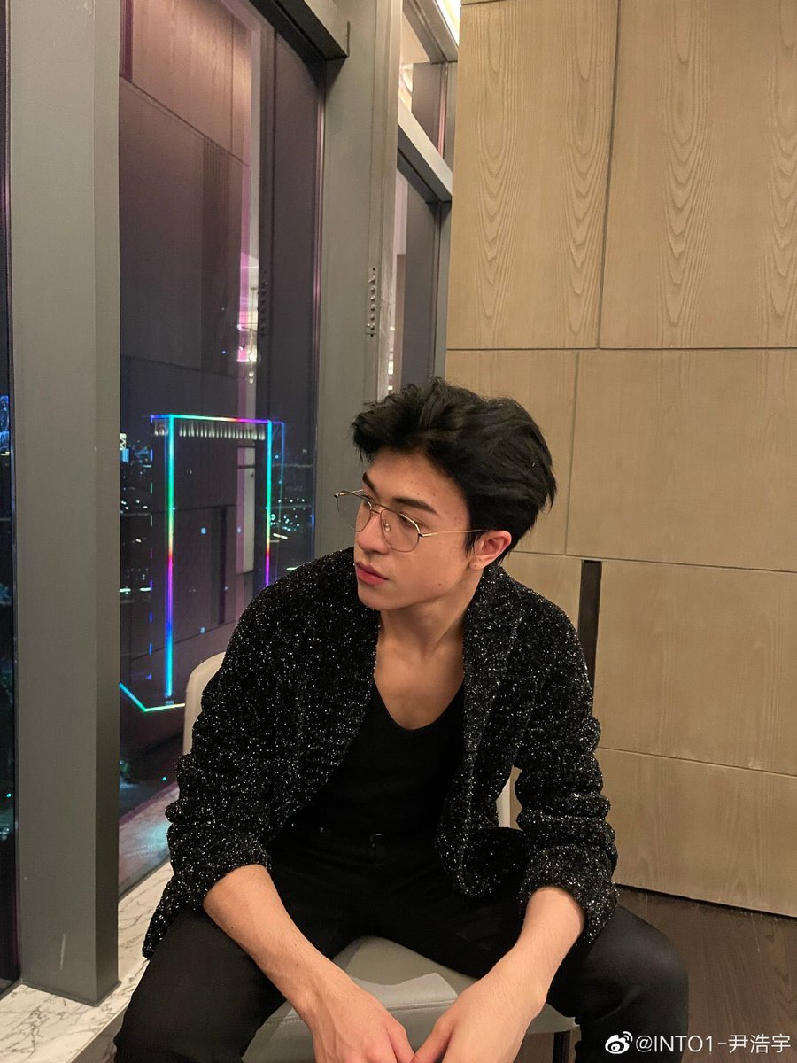 ค้าง tweet media