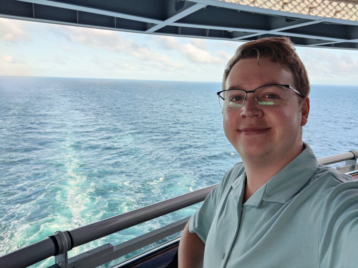 brimoEthan's tweet photo. Final day aboard the #ScarletLady #VirginVoyages having an amazing time, cannot wait to book again! Best experience yet! https://t.co/AVKA8HWd5L