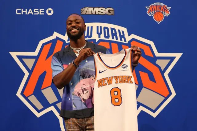 NEW YORK KNICKS KEMBA WALKER ユニフォーム ケンバ 話題となった、ケンバ・ウォーカーのニックス加入発表時の装いですが
