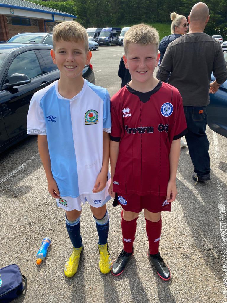 calm_wave87's tweet photo. Good to see these boys on same pitch again today been awhile https://t.co/PMaPrdkMUp