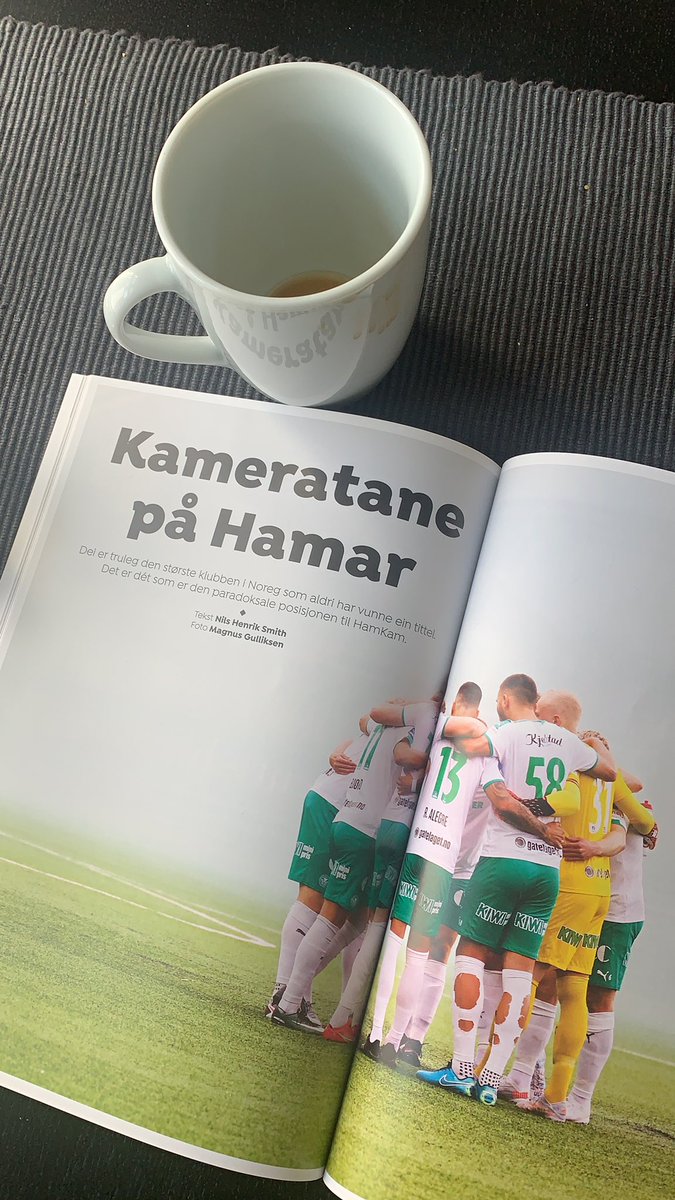 Kan en søndag starte bedre☕️⚽️💚? Herlig artikkel; verdt abonnementet  alene - for oss fra Hamar; og alle som  bryr seg om «fotballkultur». Takk til <a href="/JosimarFotball/">Josimar</a> og ikke minst fotballjournalist/forfatter av ypperste kaliber @NilsHenrikSmith 🙏