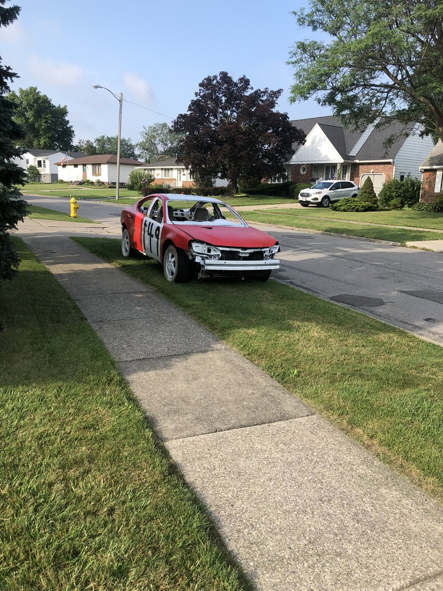 cmattmitch's tweet photo. The neighborhood has their cars on display this morning #DemoDay @ErieCountyFair #Bethford 🎉 https://t.co/tFoc9XJrY0
