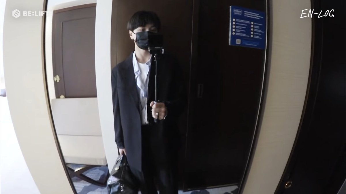 ʜᴏɴᴇʏ ᴀᴘᴘʟᴇ tweet media