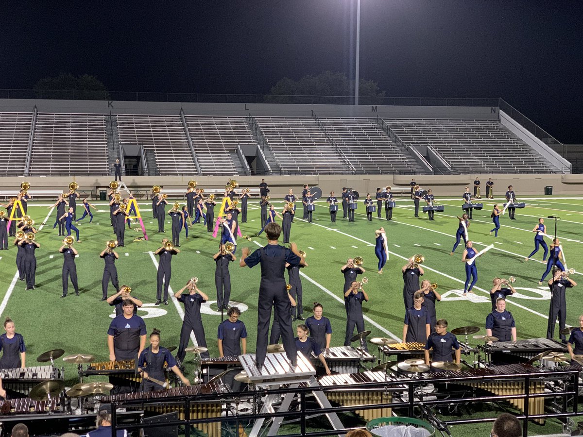 StemSpartan's tweet photo. A great night to enjoy the Blue Raider Band’s Community Performance! Music is closely related to math … maybe that’s why I see so many alumni of the CJH STEM program out there on the field tonight. Amazing show, people! @HEBISDpeople @RandyBelcherBHS @_JadeWiseman https://t.co/1NKGWaOvWs
