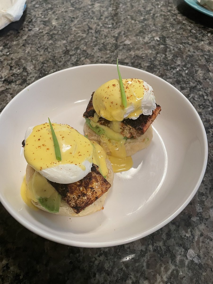 Blackened Salmon Eggs Benedict. Made everything from the English muffins, blackening seasoning to the hollandaise sauce. Thank you @PenzeysSpices @kingarthurflour @wildalaskanco for the best ingredients #HomeCook