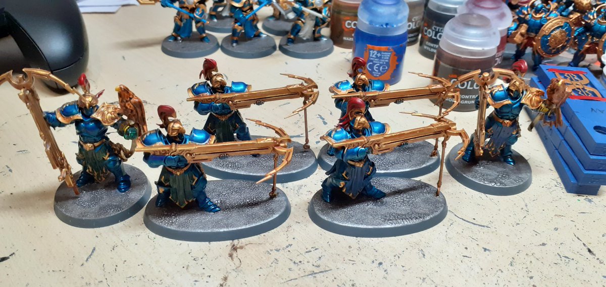 Varnished the longstrikes. 

#HobbyStreak #HobbyStreakDay1389 #MortalRealmsMagazine #WarhammerCommunity #AgeOfSigmar #StormcastEternals #LostLegionWargaming #LostLegionStormhost