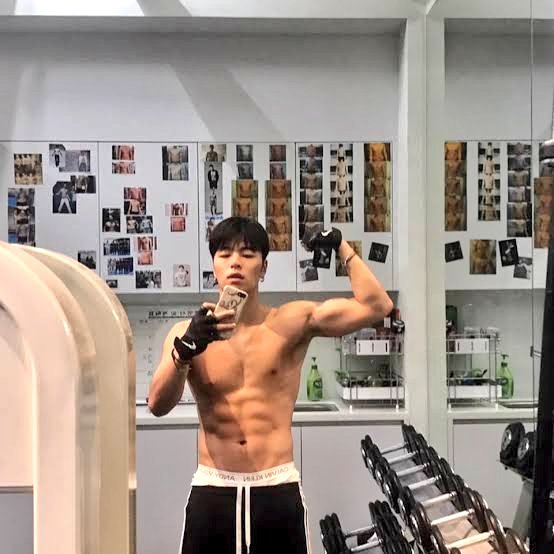 junhoebtw tweet picture