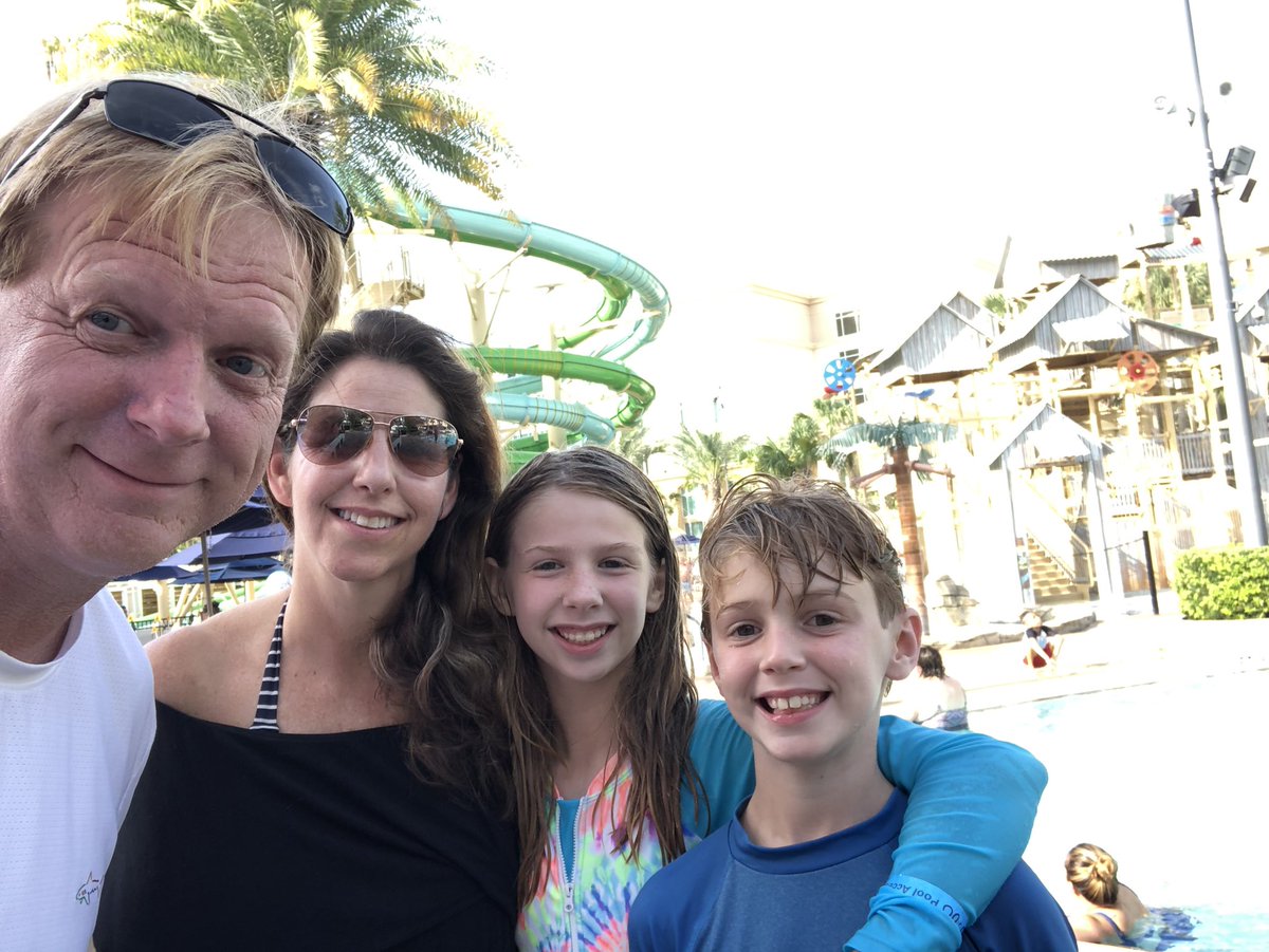 andy_masters's tweet image. CHERISH the ability to bring my family to Gaylord Palms for the 2021 HR Florida Conference!  Presenting “Leadership Lessons From HOLLYWOOD” on Monday / “Humor in the Workplace” Tuesday!

#cmp #shrm #hrtribe #leadership #humanresources #leadership #hr #hrdevelopment #shrm #hrfl21