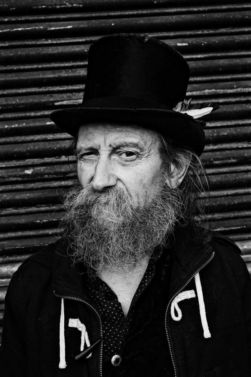 1/7
There are some unique characters in Bradford that I regularly see walking around.
This is Paul, I've seen him before but never have time to stop to talk to him. How lucky that I came across him again today and this time I was free to pull up and 🏃‍♀️ after him.
<a href="/GrimArtGroup/">Grim Art</a>