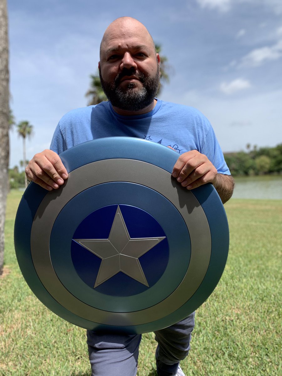 im_munny's tweet photo. My birthday gift finally came in. 

#MarvelLegendsSeries 
#CaptainAmerica
#TheWinterSolider
#StealthShield https://t.co/mMIyyMpypg