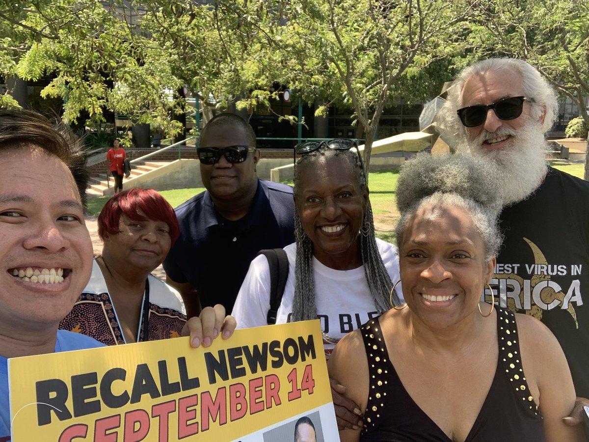 MarquesAngus's tweet photo. One of the best rallies I have thrown. Thanks to everyone United for the cause to #recallNewsom and #electElder. 

We heard from black and Hispanic speakers who know what’s going on, on the ground. Real talk from real people. passed out flyers, yard signs, bumper stickers &amp; swag. https://t.co/x9gAPGWk58