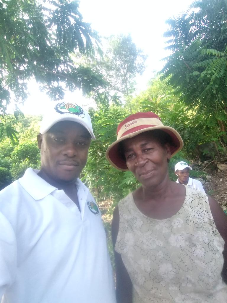 Merci à la population de Dubreille et Leprettre pour l'accueil.<a href="/OrrahHaiti/">ORRAH</a> ,<a href="/merlin_valliere/">guy merlin valliere</a>.
