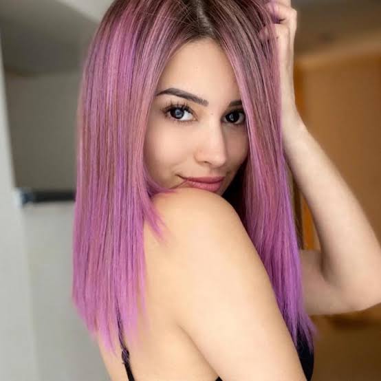 ZorrinisAwards's tweet photo. Tiktok del año 
Nóminadas
-@DeyanaraBrianda 
@arigameplays @scardayy @samespinosao https://t.co/LuSyqOoeBt