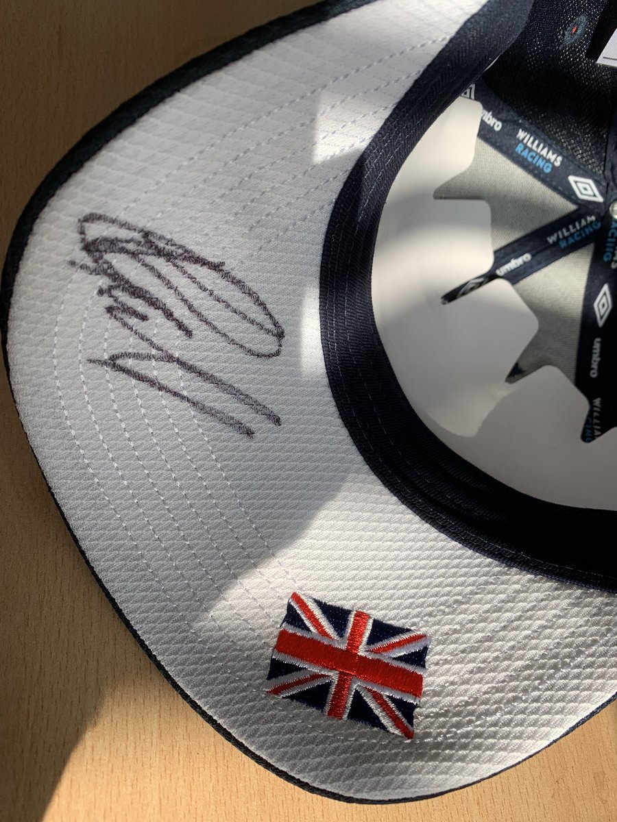 Remember for a chance to win this signed George Russell baseball hat all you gotta do is RT this page!! #WeAreROKiT
