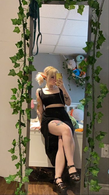 https://t.co/tXqdjkEa45 Make me so happy and sub? ❤️ I&rsquo;ll be sure you get a special photo https://t.