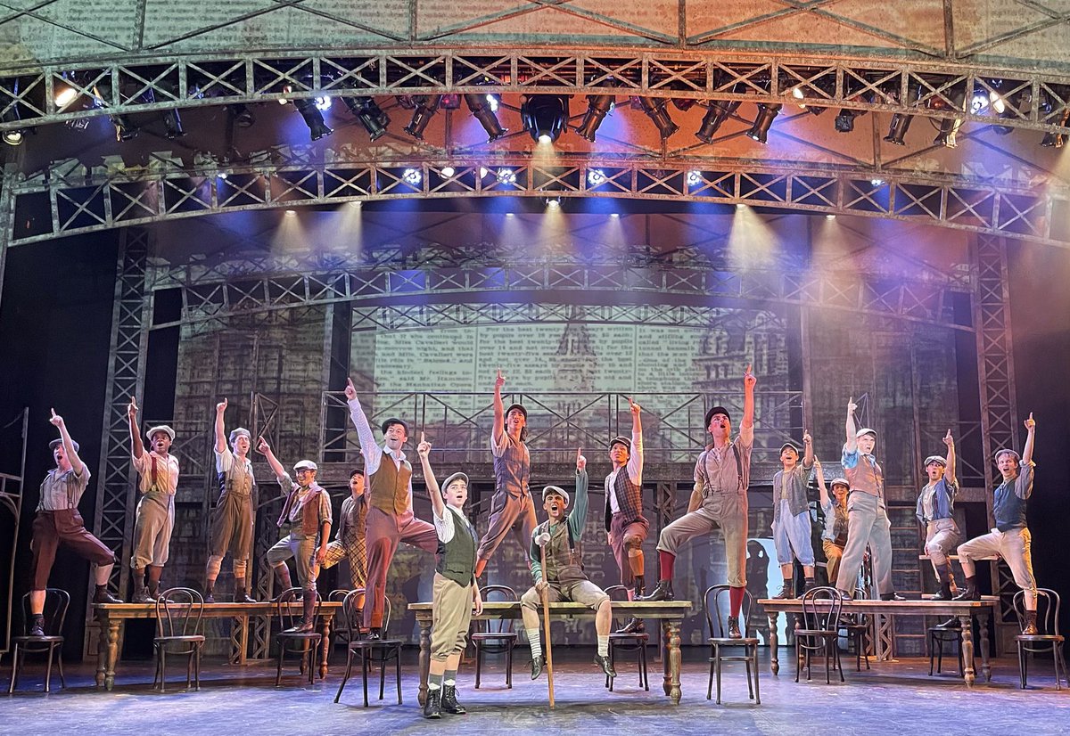 Christopher Gattelli tweet media