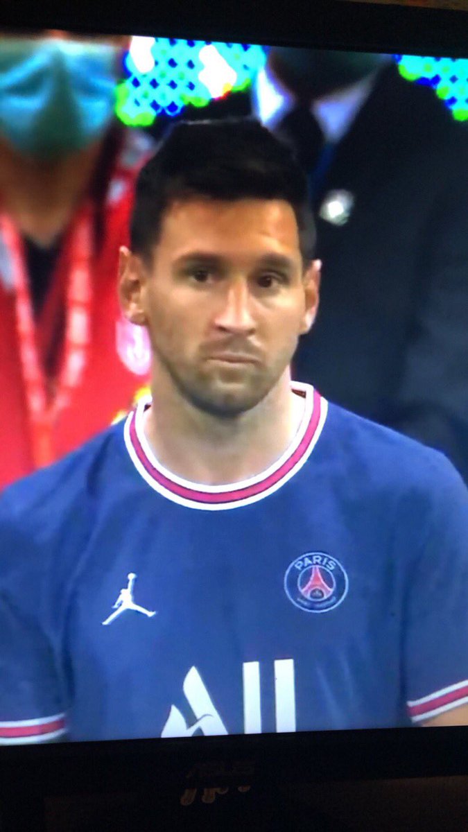 incognitooo221's tweet photo. Cet homme souffre, me faites pas jurer. https://t.co/fMwKeE0jid