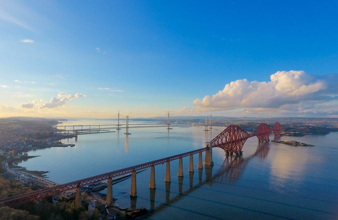 GREATBritain's tweet image. Three bridges, three centuries. 

Towering side by side over the Firth of Forth, the @ForthBridges represent the evolution of innovation in engineering. The @forthroadbridge was opened by HM The Queen #OnThisDay 57 years ago.

#GREATengineering