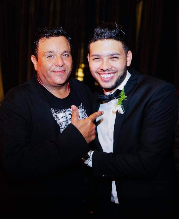 CootyImages's tweet photo. محمد شاهين مع النجم الكبير محمد فؤاد 🎤❤️
Photo by : Cooty images agency

@MohamedFouadWS
@MohammadChahine

#حملة_في_حب_الفؤش
#محمد_فؤاد
#فؤش 
#إبن_البلد

#cootyimages https://t.co/qVSeR7UT4h