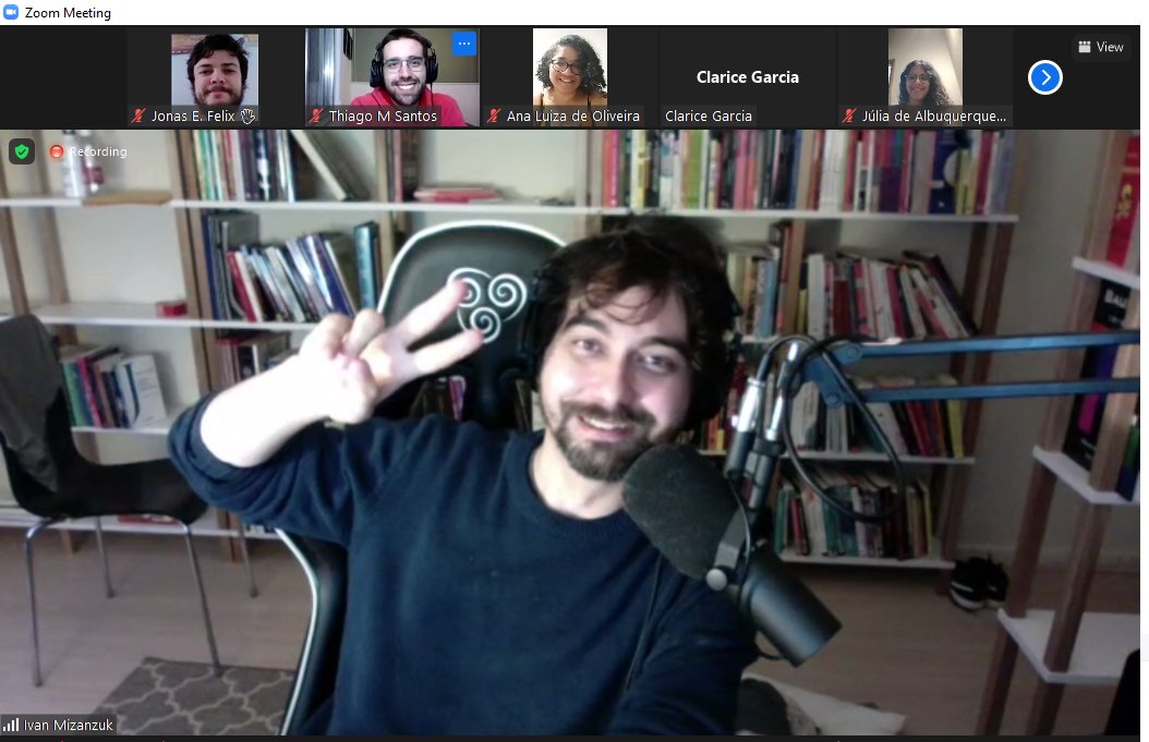 jonasfelix92's tweet photo. Muito feliz de finalmente conseguir fazer o curso de Storytelling do @mizanzuk . Que acompanho desde os primórdios do Anticast. https://t.co/aMPS9eD0yJ