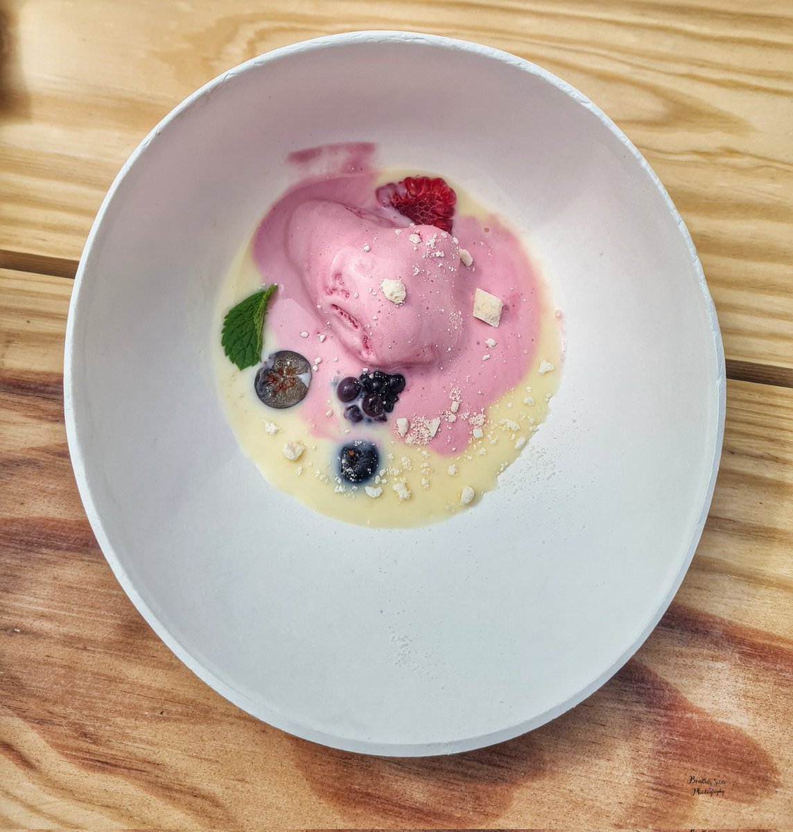 Despedimos el día con las exquisiteces que elaboraron en el showcooking de esta mañana <a href="/Miguelmosteiro/">Miguel Mosteiro diaz</a> y Rui Ribeiro en la #FestaDaConserva de <a href="/conce_vilanova/">Concello de Vilanova</a> con producto en conserva  de  <a href="/GaliciaCalidade/">Galicia Calidade</a> #Galicia #RíasBaixas #VisitaGalicia