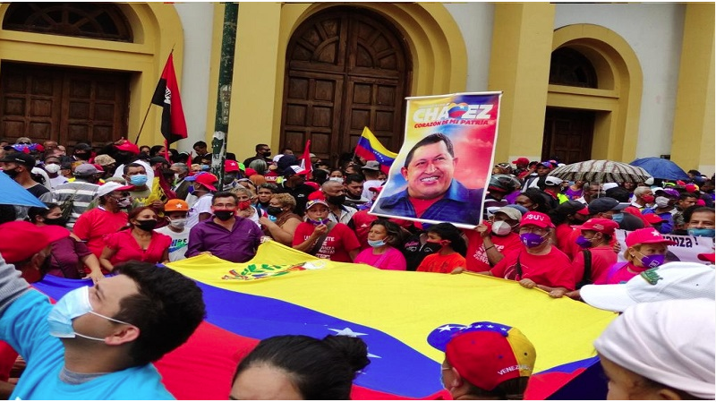 RUMBO AL 21N | Héctor Rodríguez y 21 abanderados del GPP inscriben sus candidaturas ante el CNE para preservar la paz en Miranda

#TrabajoJuntoAlPueblo

vtv.gob.ve/rumbo-21n-hect…