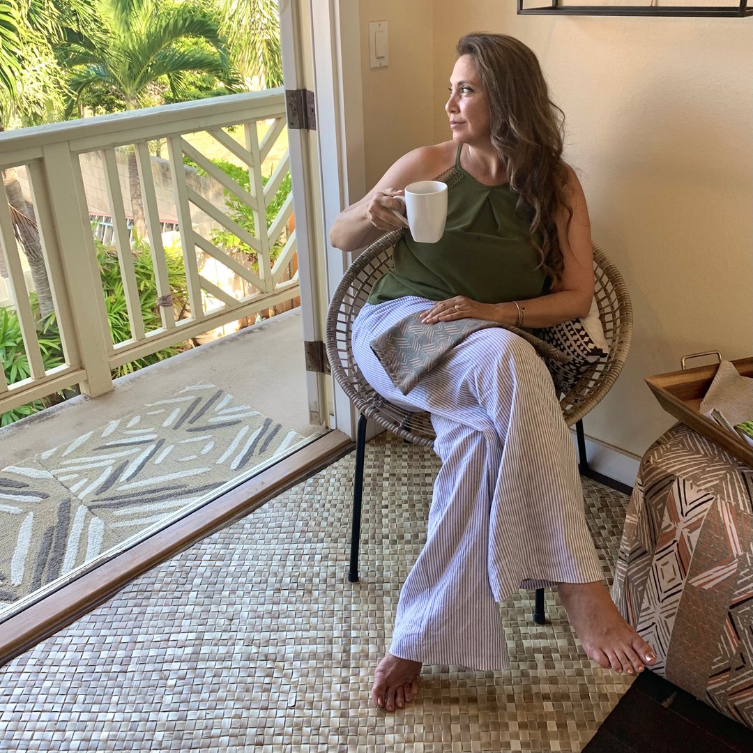 NohoHome's tweet photo. Wishing everyone a restful and relaxing Sunday!
#StyleWithAloha https://t.co/apEwXN9pSw