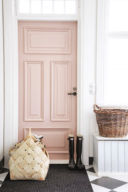 Maison Blanche Paint tweet media
