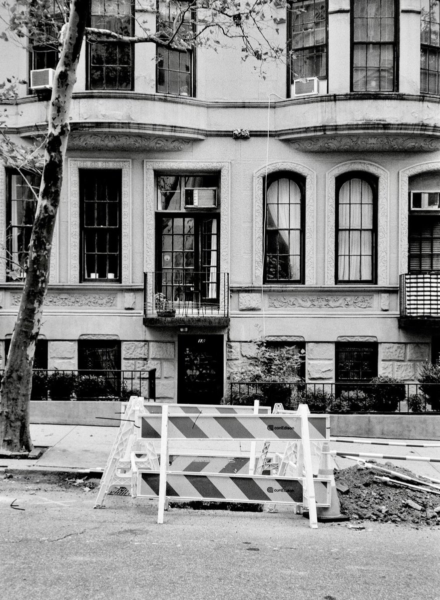 NYC on ilford HP5 and canon point and shoot.