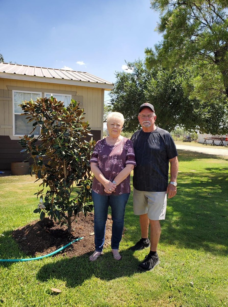The Forsan family sends much love &amp; many prayers to the Park family today: 
for our Coach (young and old), for our teammate,   and for the entire family-who is truly rooted in this community. 
See you on the other side Mrs. Park.