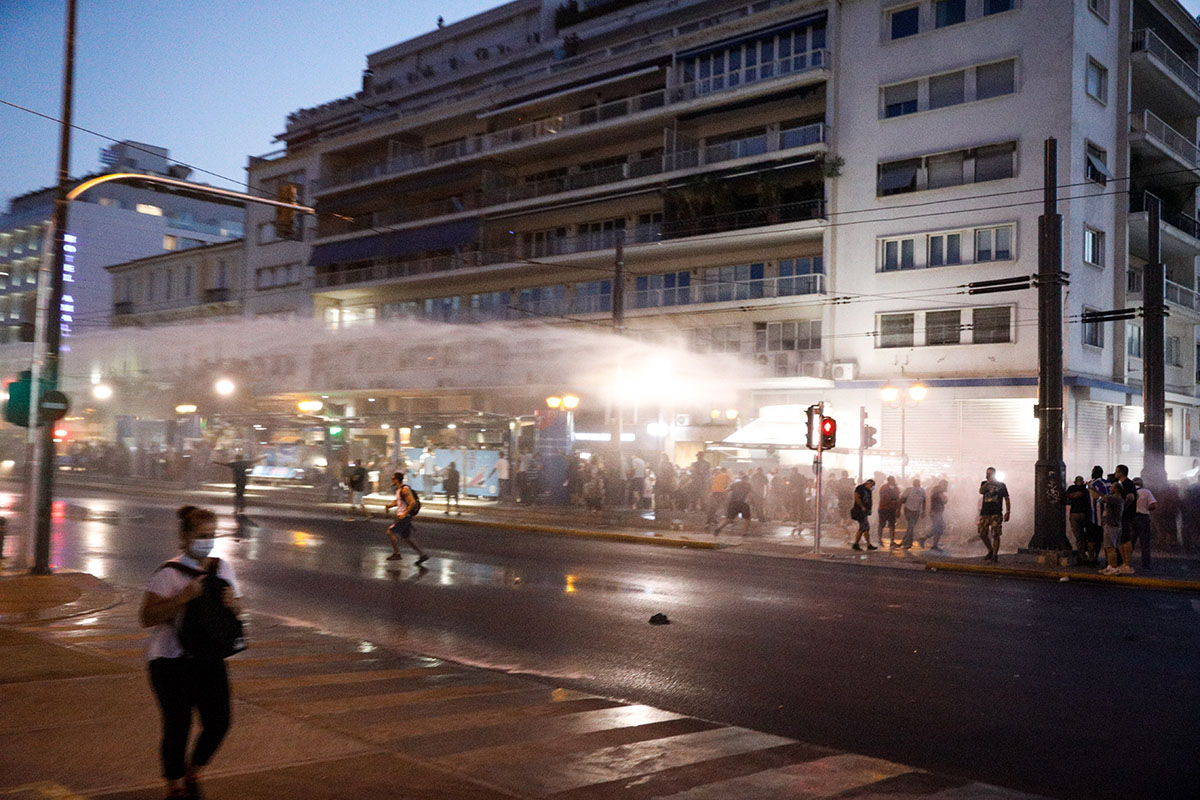 E9_fGFWXEAMo1Kn?format=jpg&name=medium