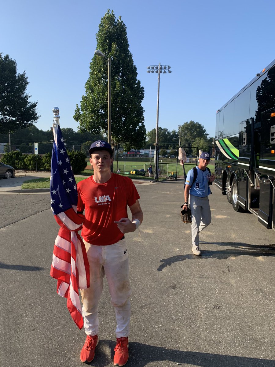 CoachCoop9's tweet image. Dj Khaled got the keys…
We got the Flag…🇺🇸⚾️💪🏾🥇
Stripes 10 Stars 9 😎 #EzDub Walkoff hit by my boy Josh Springer