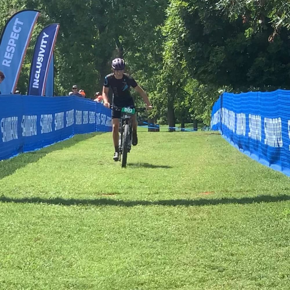 AndyPhillips38's tweet photo. 1st place finish for Averys first MTB race!! https://t.co/gu1qFxYrEH