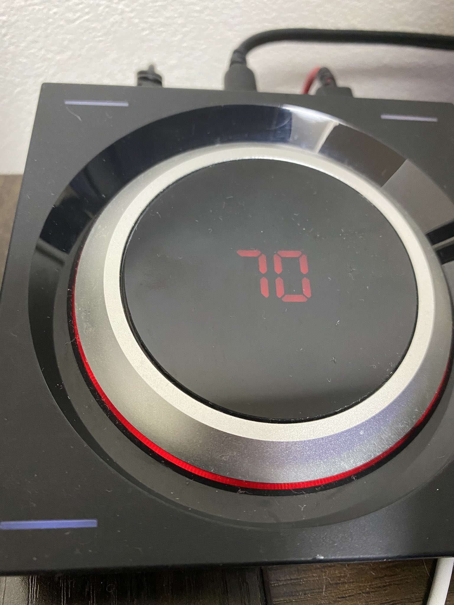 まろん Pcapexやってる方にはgsx1000おすすめします Pcでしか使用出来ない 音に関してはイヤホン2つ試して使ってみましたが ヘッドホンの方が圧倒的に定位感がいい 頭は痛くなるけど 僕は音重視でヘッドホン使ってます T Co 4com8krbjg