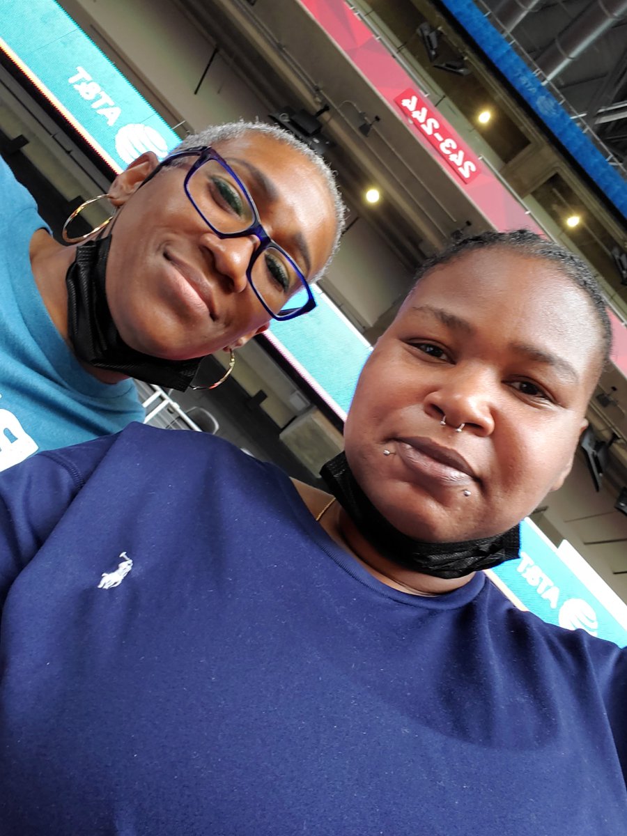 dat_stud25's tweet image. Falcons #RiseUp #AtlantaFalcons