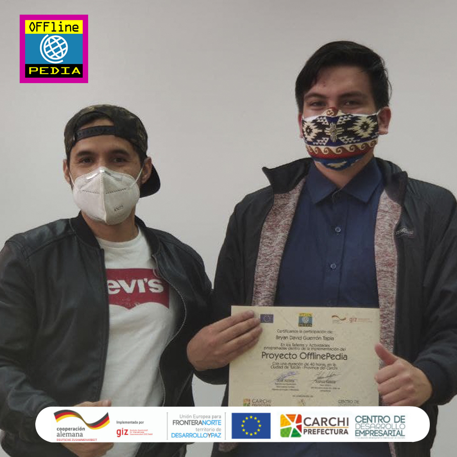 OfflinePedia's tweet photo. El pasado jueves 19 en Tulcan-Carchi, se realizó un refuerzo de la capacitación sobre ensamblaje, configuración y uso de Offlinepedia y una introducción a la programación electrónica con Arduino. Además se entregó certificados de participación en los talleres programados. https://t.co/4wISxmIxQW