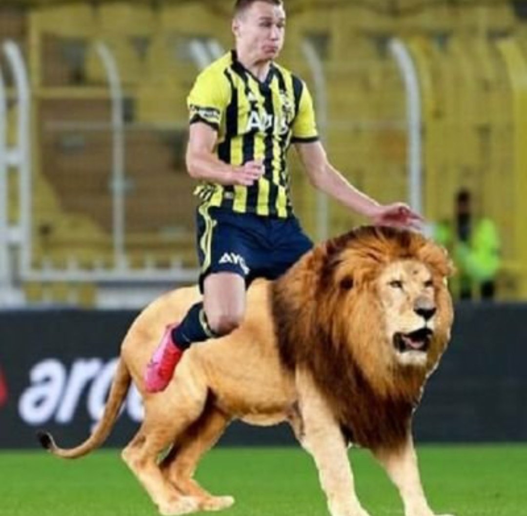 ezeli rekabet ebedi dostluk