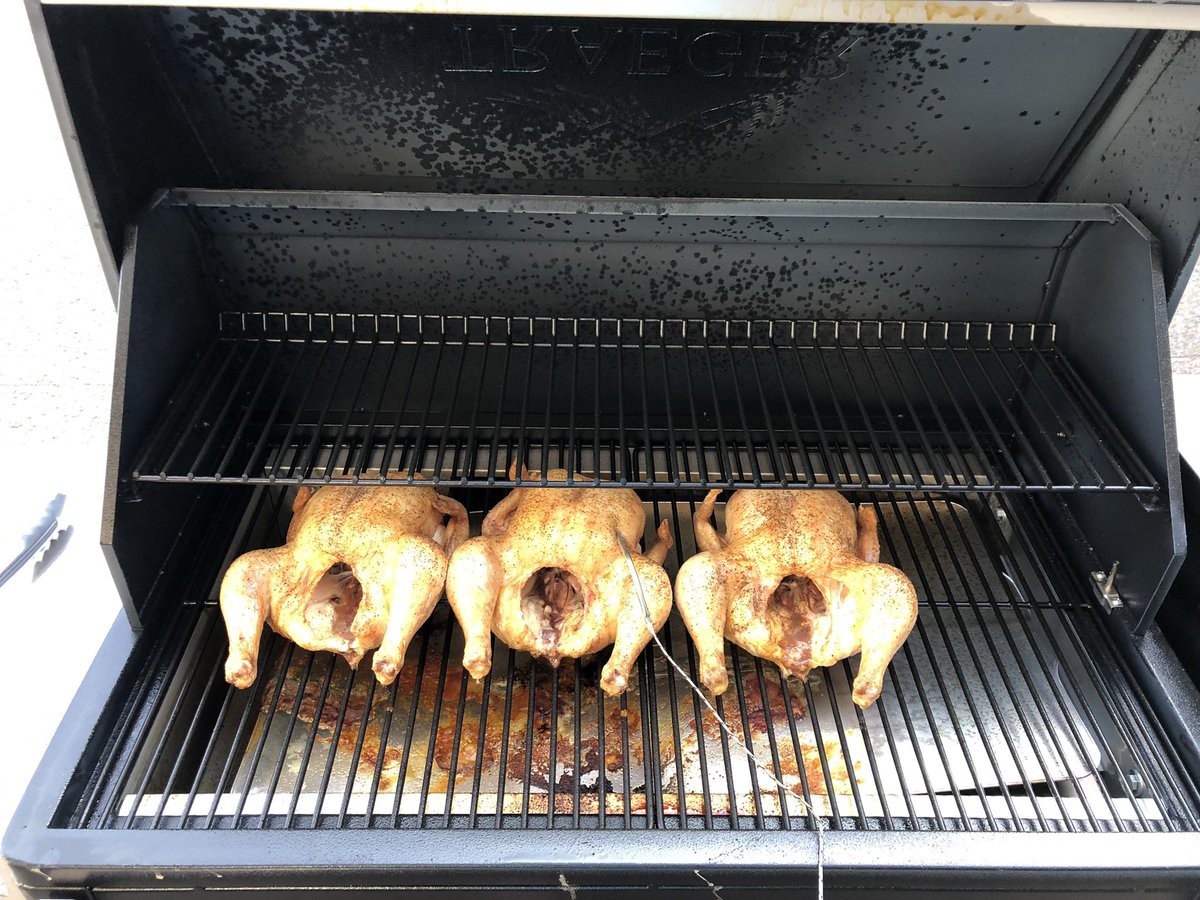 Mount Chani welcomes it’s newest member! We are now the proud owner of a <a href="/TraegerGrills/">Traeger Grills</a> #Silverton810 I set this bad boy up this afternoon. Made a new friend <a href="/costcocanada/">Costco Canada</a> in <a href="/DarrinVerge/">Darrin Verge</a> who bought one as well! Darrin, great meeting you and having a beer over the new set up! 🍻