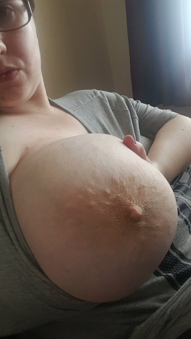 Free snap: bustyjennica https://t.co/yXCuJzBu8S<a href="/tag/mvsales"class="tags"><span>#mvsales</span></a>