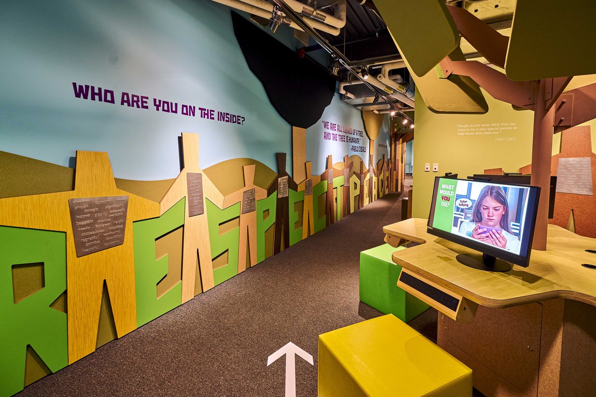 ihmec's tweet photo. Teachers! Are you looking for #virtualactivities for your younger #students? Request one of our K-4 grade virtual Teaching Trunks and help them explore personal and cultural identity, and empathy through the lens of character education. Learn more here: https://t.co/6xmlrB0pIZ https://t.co/bXXPTrHxM0