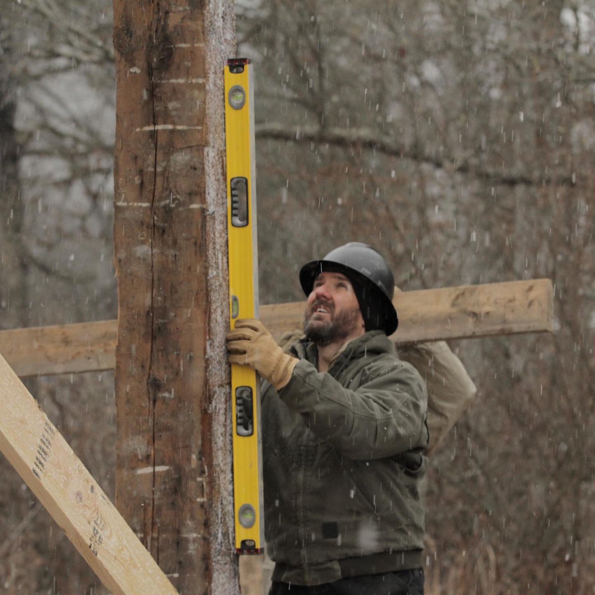 BarnwoodTV's tweet photo. 🪵🏆4 OF YOUR FAVORITE EPISODES COMING ATCHA TONIGHT!🏆🪵 

- 8/7c
- 9/8c
- 10/9c
- 11/10c

What a way to wrap up a GREAT weekend! 🤎🛋 📺🪵💪🏼✨

#barnwoodbuilders #diynetwork #episodes #goodtimes #comingatcha #pioneersatwork #hardwork #preservingthepast #wrapuptheweekendright https://t.co/OqQndgn0Lc