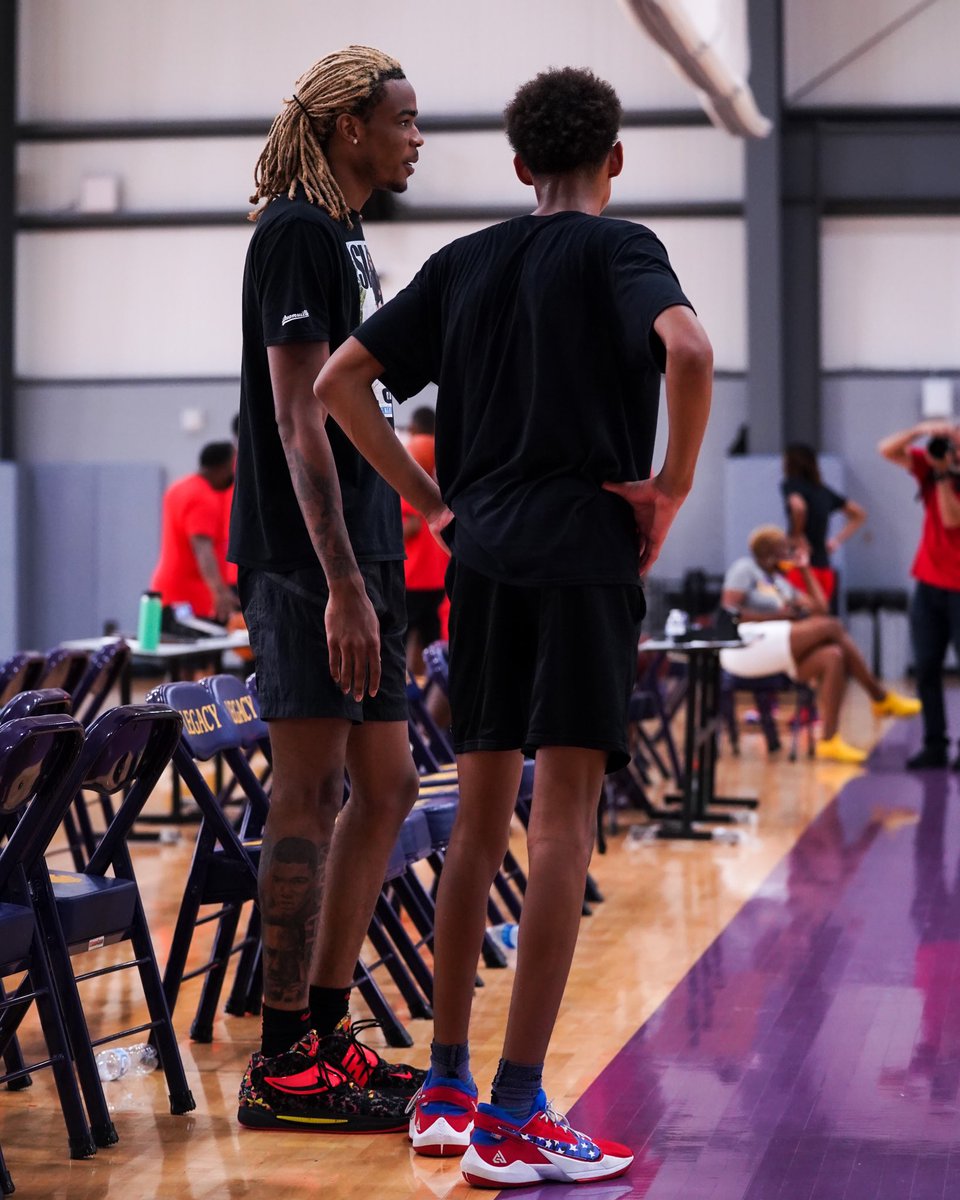 Pictures from the hoop smart camp yesterday <a href="/_claxton33/">Clax</a> 📸: <a href="/adamfilmedit/">Adamfilmedit</a>