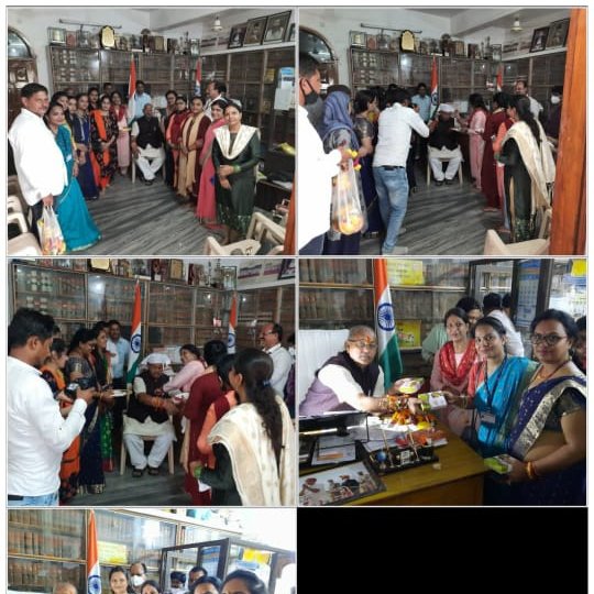 mppatwarisangh's tweet photo. रीवा की महिला पटवारियो ने माननीय विधानसभा अध्यक्ष महोदय को रक्षा सूत्र बांध कर मुख्यमंत्री महोदय से मांग पूर्ण कराने का आशीर्वचन लिया....
#2800gp
#mppatwaristrike
@CMMadhyaPradesh @ChouhanShivraj @GovindSingh_R @JM_Scindia @KamalPatelBJP @mprevenuedeptt @BhopalSamachar @ZeeMPCG https://t.co/nuPRzzoPYR