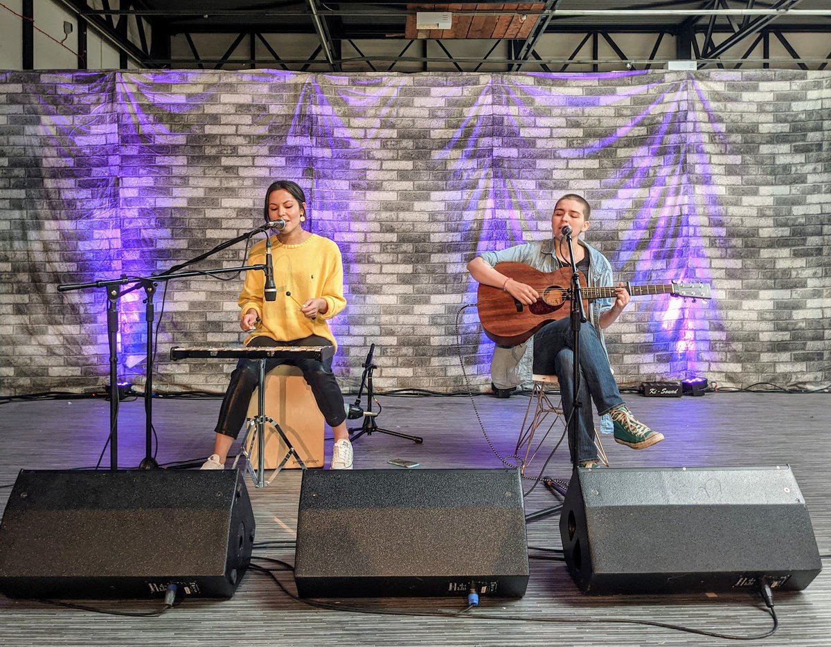 Soundcheck with @wedwolvesband ahead of #LiveAtTheKiln - virtual doors open at 7pm, and as always there is no cover charge.

Watch live at fb.me/e/dB6JkgXPW

#livemusic #livestream #miltonkeynes #lovemk