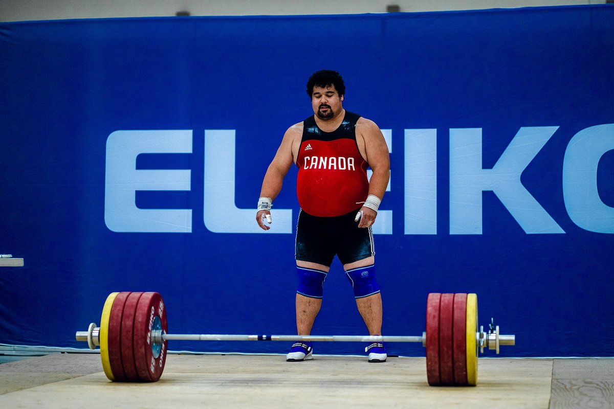 miklosbencsik's tweet photo. Weightlifting Feels are the same as chills are the same as vibes before you walk up there https://t.co/i4hwYnpSOZ