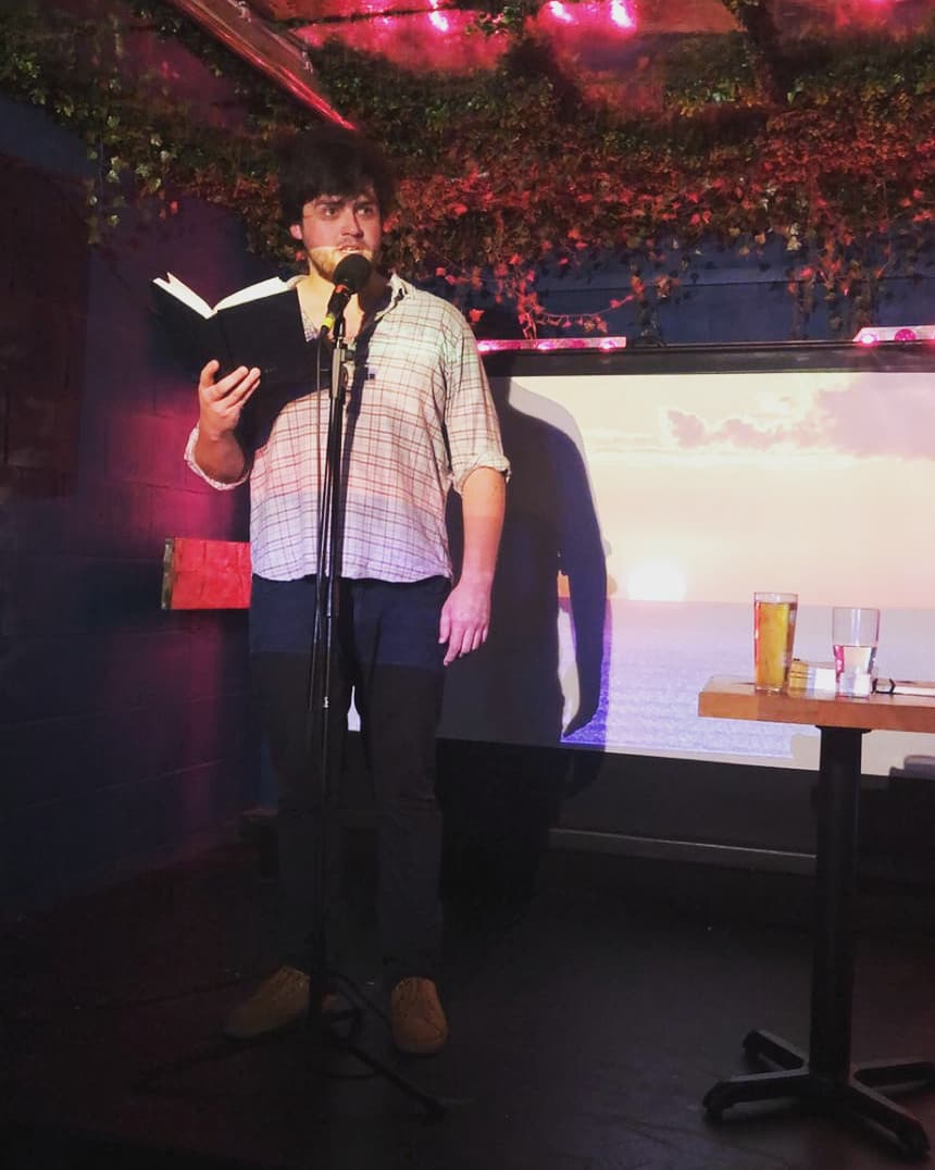broccantyzack's tweet photo. it's been great fun debuting this show

Massive massive thank you to everyone who pottered along to @ElectricArcade_ to listen to my poems, stories and sentences 

Gonna be taking it to more places probably 😭✌

Big love x

#TurtleShow https://t.co/r9rsDSR4hy