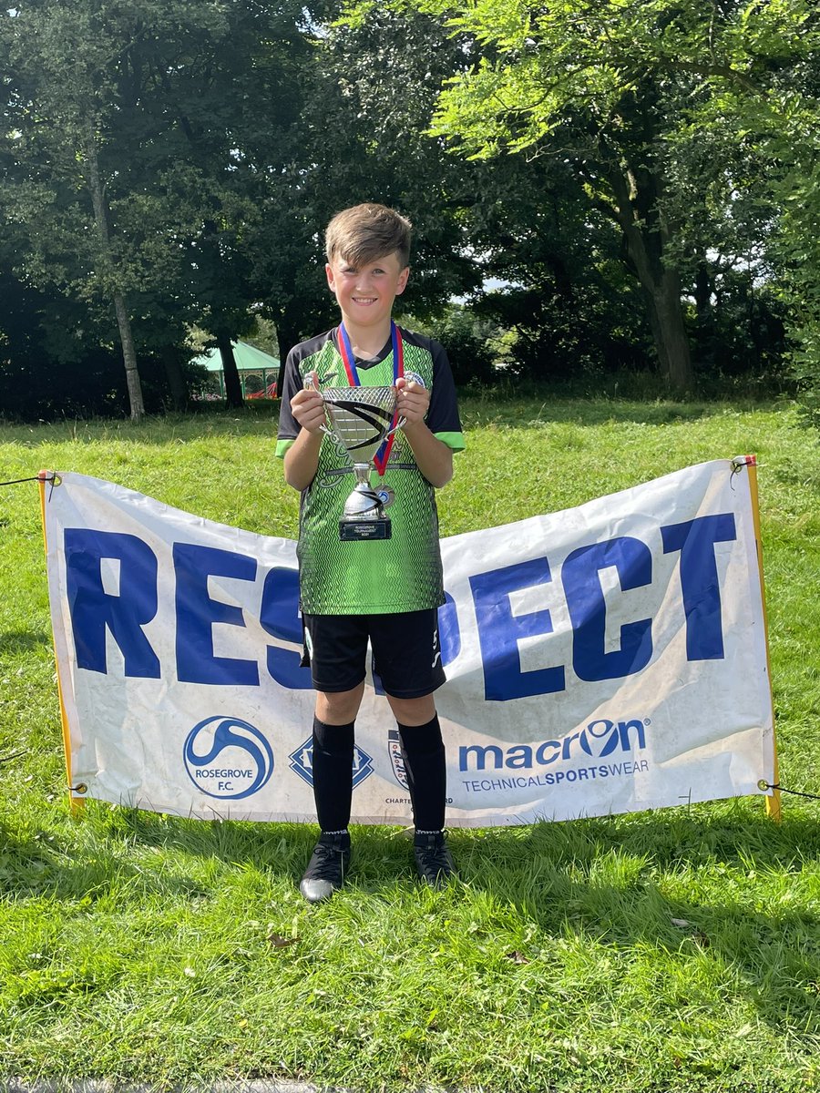littlenicf's tweet photo. Great run out this morning!!! Was worth the early start to see boys smiling and going for the win ⚽️🏆 well done boys was well deserved!!! @Fulwoodams @u11_green https://t.co/8idmtbklTC